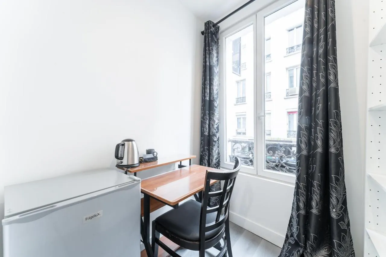 Hotel L'oasis Montparnasse
